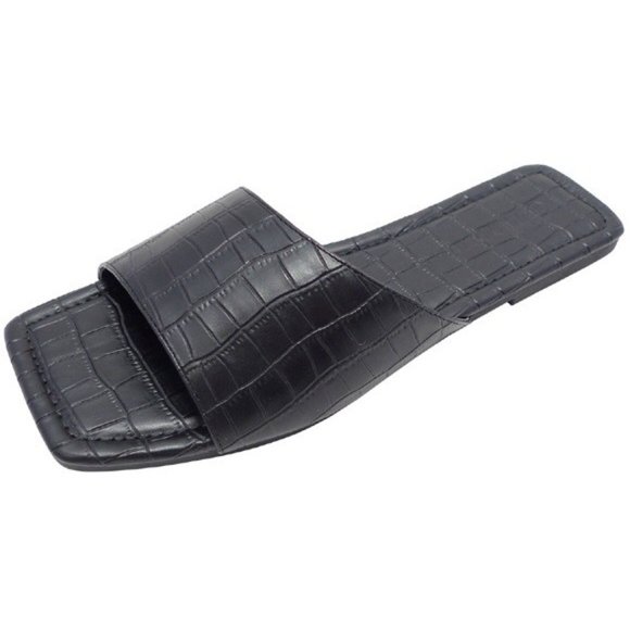 ALLIGATOR TEARS BLACK FAUX LEATHER SANDALS - Picture 2 of 2